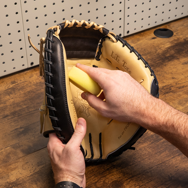 Conditioning a Glove