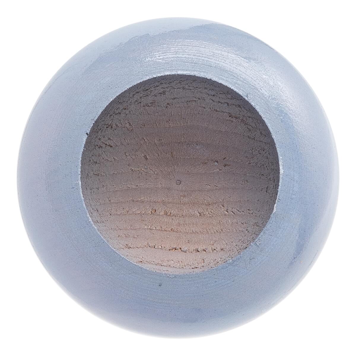 Top-down view of a gray baseball bat end with visible wood grain.