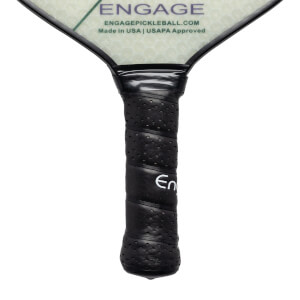 Close-up of a black pickleball paddle grip with textured perforations and the En logo.