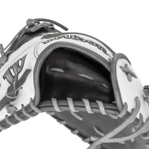 Wilson A2000 Classic SuperSkin 1620FP 12.5" Fall Collection Fastpitch Softball First Base Mitt: WBW102682125: Image #446680