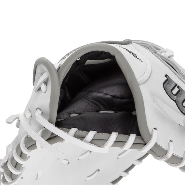 Wilson A1000 1620 12.5" Fastpitch Softball First Base Mitt: WBW102598125: Image #448887