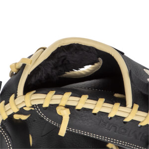 Under Armour Framer Series 31.5" Youth Baseball Catchers Mitt: UACM-101Y: Image #443028