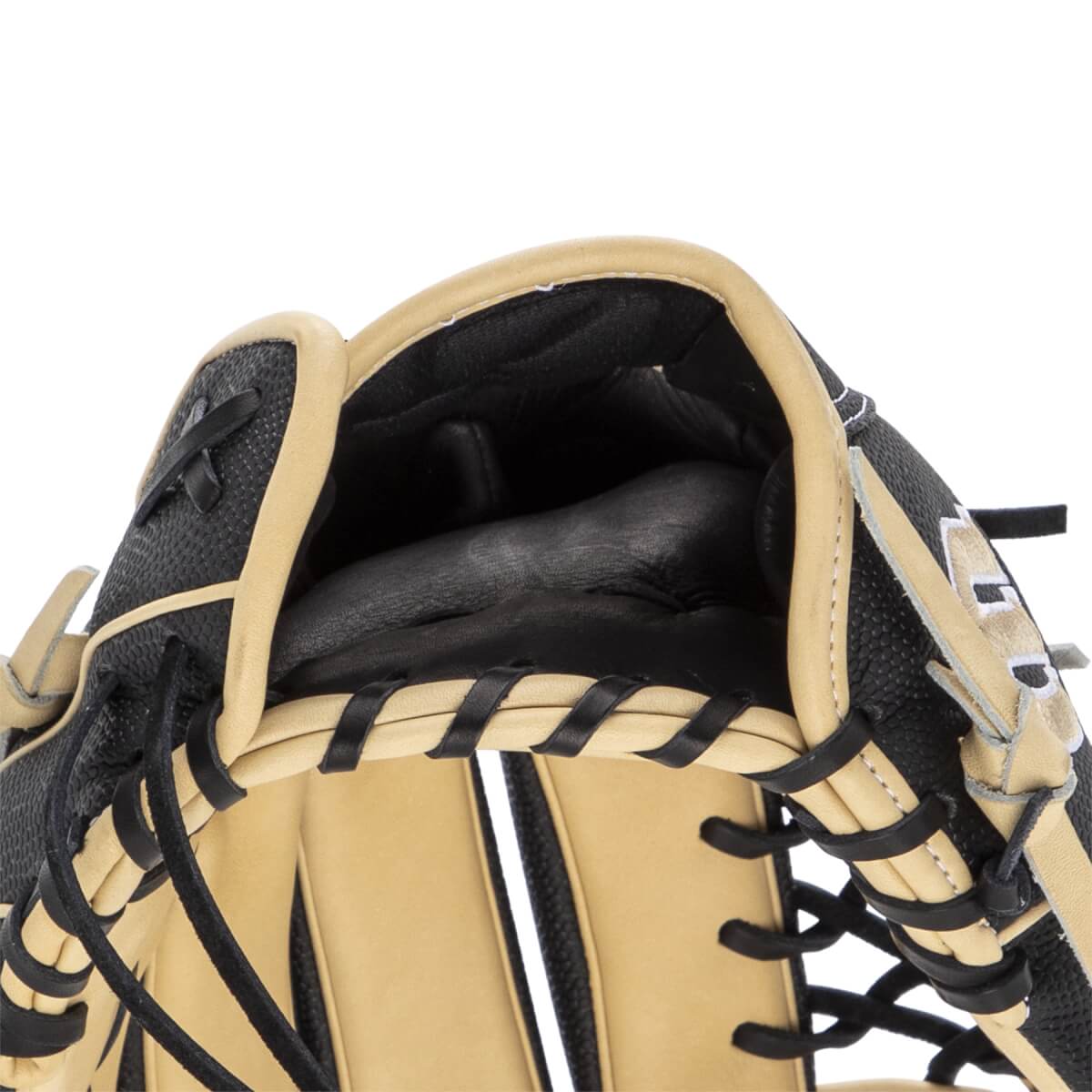 Wilson A2000 Classic T125 12.5" Fall Collection Fastpitch Softball Glove: WBW102679125: Image #443837