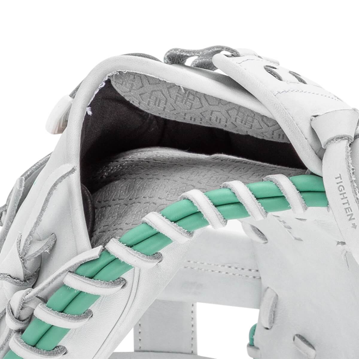 Easton Professional Collection Jen Schroeder The Rudi 34" Fastpitch Softball Catcher's Mitt: RUDI: Image #447703