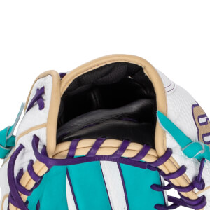 Wilson A2000 T125 12.5" Winter Collection Fastpitch Softball Glove: WBW103947125: Image #459289