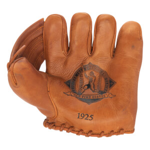 Shoeless Joe Golden Age Series Baseball Glove: 1925: Image #420425