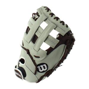 Wilson Aura 33" Fastpitch Softball Catcher's Mitt: WTA09RF18FPCM: Image #314750