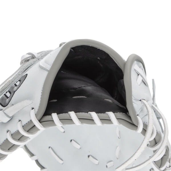 Wilson A1000 1620 12.5" Fastpitch Softball First Base Mitt: WBW102598125: Image #448831