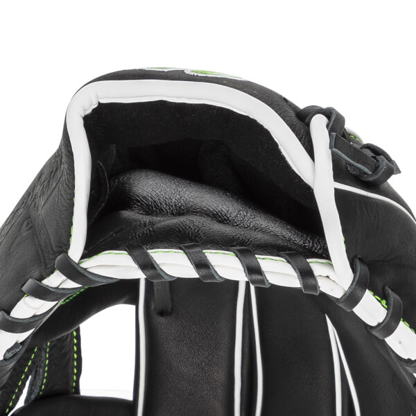 Marucci Krewe 11" Youth Baseball Glove: MFG3KR41A7-BK/NG: Image #445779