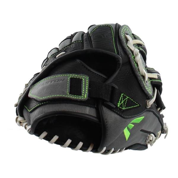 Easton Salvo Elite 14" Slowpitch Softball Glove SVSE1400