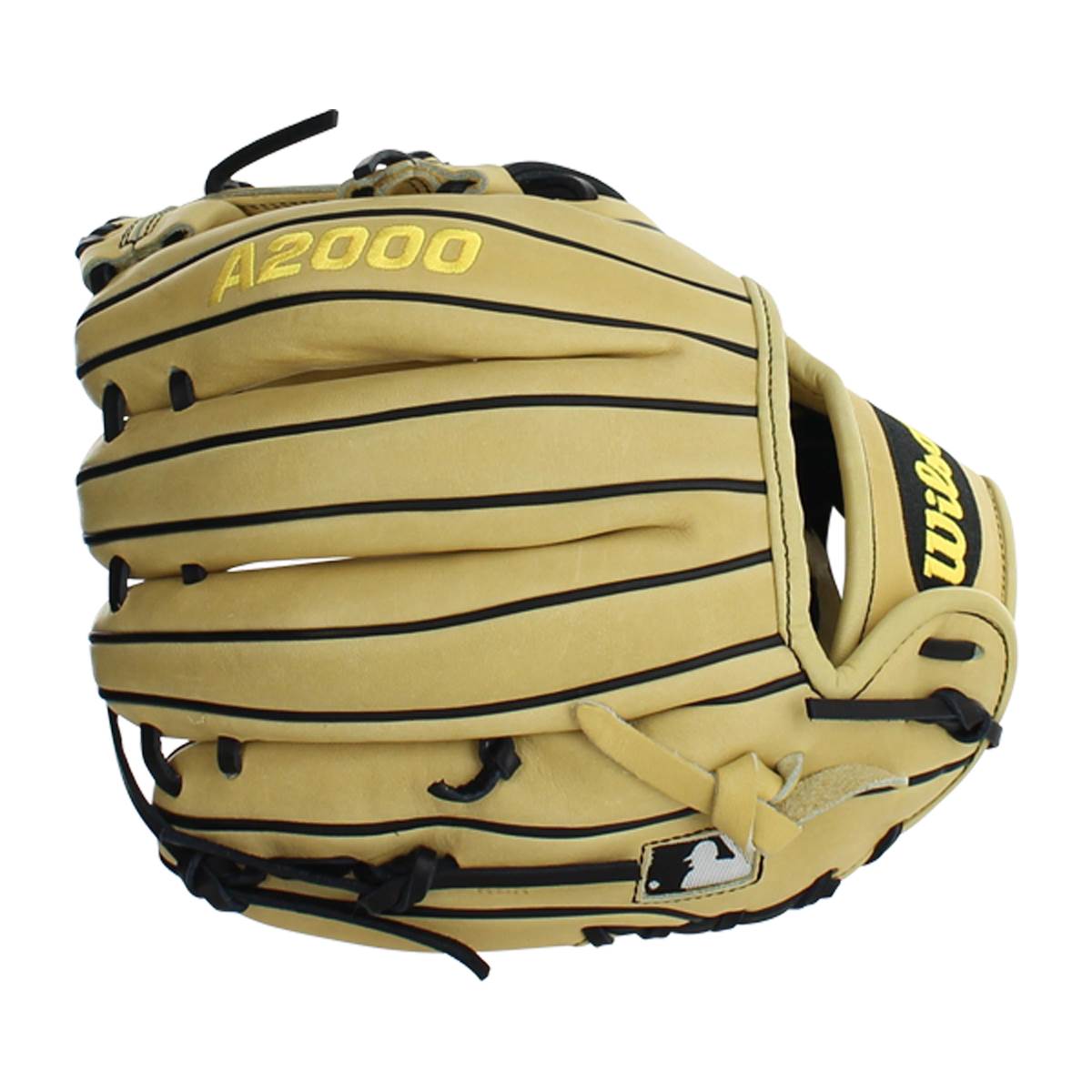 Wilson A2000 11.25" Baseball Glove: WTA20RB20PF88: Image #381779