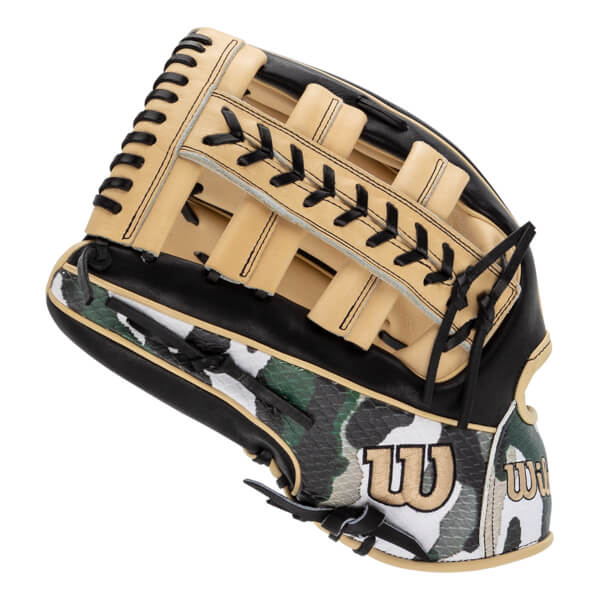 Wilson A2000 SuperSkin 1810 12.75" Winter Collection Baseball Glove: WBW1025271275: Image #450651