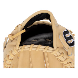 Wilson A2000 Classic B2 12" Baseball Glove: WBW10208112: Image #441819