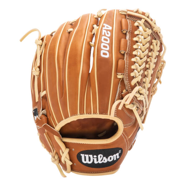 Wilson A2000 D33 11.75" Baseball Glove: WTA20RB20D33: Image #421682