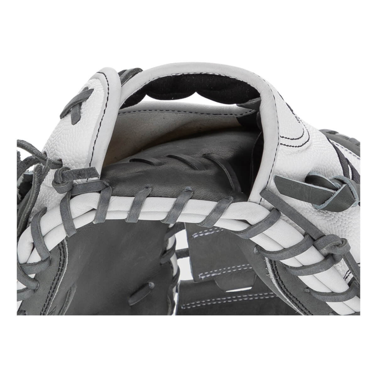 Wilson A2000 Classic SuperSkin FPCM23 34" Fall Collection Fastpitch Softball Catcher's Mitt: WBW10268134: Image #444074