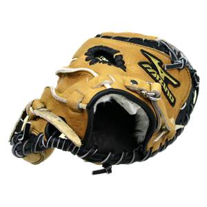 Mizuno Prospect 32