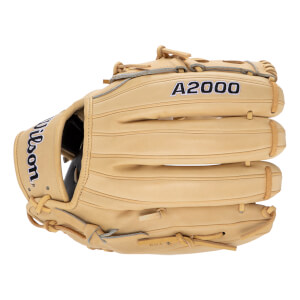 Wilson A2000 Classic B2 12" Baseball Glove: WBW10208112: Image #441775