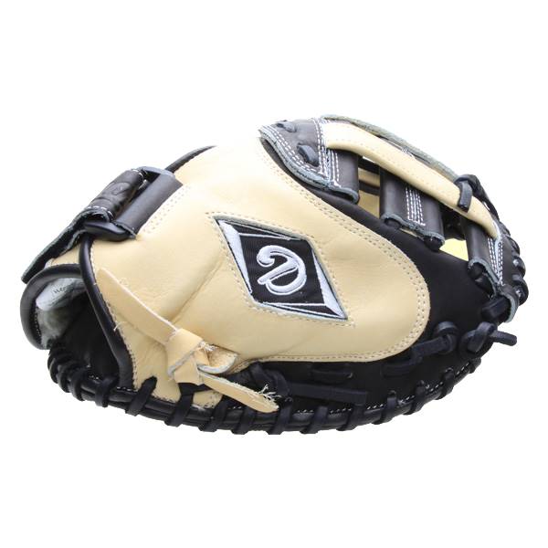 Diamond iX3 Elite Series: Fi325 Cream/Black Fastpitch Catcher's Mitt: Image #296440