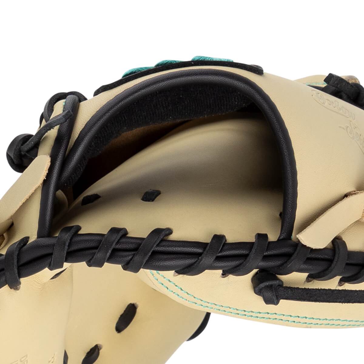 Marucci Oxbow 33.5" Baseball Catcher's Mitt: MFG3OX235C1-CM/BK: Image #445937