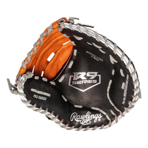 Supreme Rawlings Baseball Mitt – On The Arm