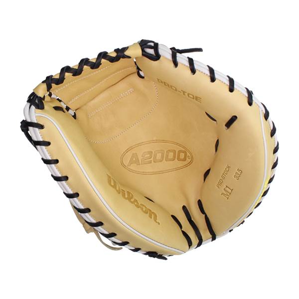 Wilson A2000 SuperSkin 33.5" Catcher's Mitt: WTA20RB19M1SS: Image #386978