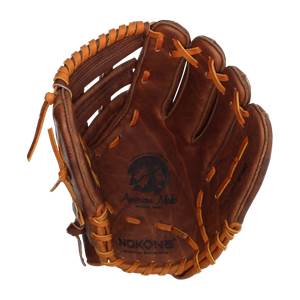Nokona Walnut 11.5" Fastpitch Softball Glove: W-V1150H: Image #381976