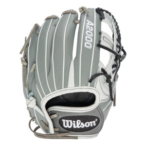 Wilson A2000 SuperSkin FP75 11.75" Fastpitch Softball Glove: WTA20RF19P75SS: Image #421474