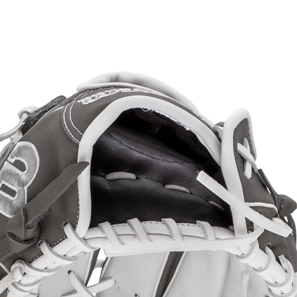 Wilson A1000 T125 12.5" Fastpitch Softball Glove: WBW102596125: Image #448823