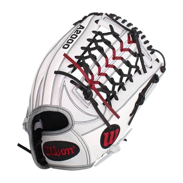 Wilson A2000 SuperSkin 12.5" Fastpitch Softball Glove: WTA20RF19T125SS: Image #387102