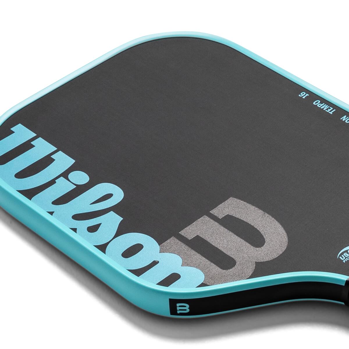 Wilson Tempo 16 Carbon Fiber Pickleball Paddle: Image #440574