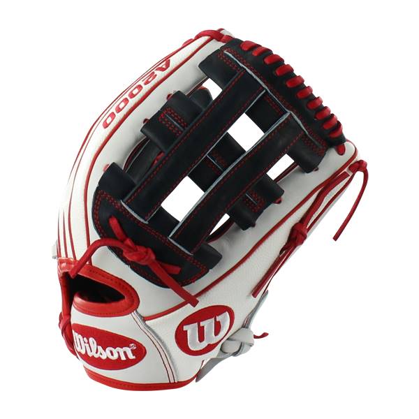Sierra Romero's Wilson A2000 12