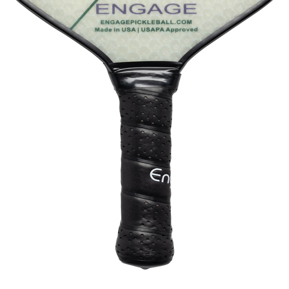 Close-up of a black pickleball paddle grip with textured perforations and the En logo.