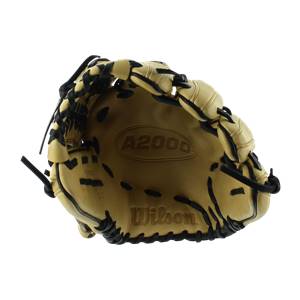 Wilson A2000 11.75" Baseball Glove: WTA20RB18D33: Image #314550