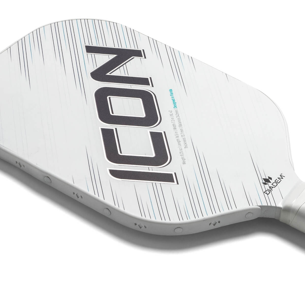 Diadem Icon V2 XL Carbon Fiber Pickleball Paddle: Image #431770
