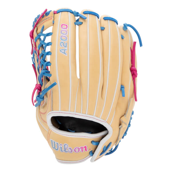 Wilson A2000 T125 12.5" Winter Collection Fastpitch Softball Glove: WBW102742125: Image #450151