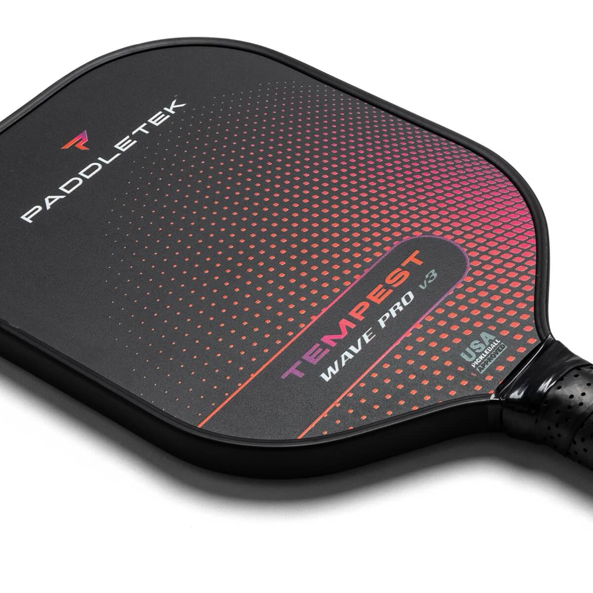 Paddletek Tempest Wave Pro V3 Middleweight Carbon Fiber Pickleball Paddle: Image #436239