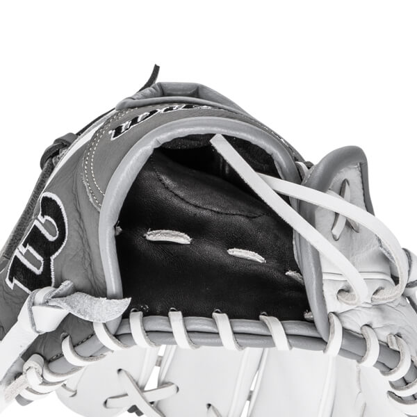 Wilson A1000 T125 12.5" Fastpitch Softball Glove: WBW101459125: Image #452702