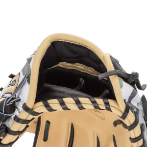 Wilson A2000 SuperSkin 1810 12.75" Winter Collection Baseball Glove: WBW1025271275: Image #450656