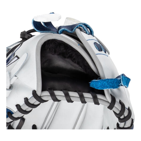 Easton Professional Collection 12.5" Fastpitch Softball Glove: PCFP125-3WR: Image #458905