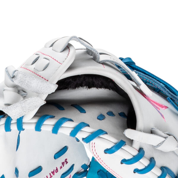 Easton Professional Collection 34" Fastpitch Catcher's Mitt: PCFPCM34WCB: Image #459090