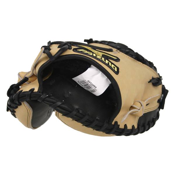 Mizuno Classic Pro Series: GXC26 Catcher's Mitt: Image #287375