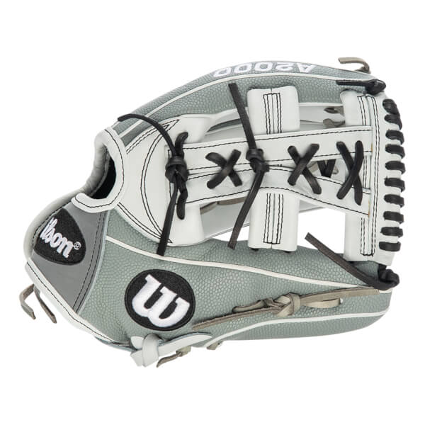 Wilson A2000 SuperSkin FP75 11.75" Fastpitch Softball Glove: WTA20RF19P75SS: Image #421471