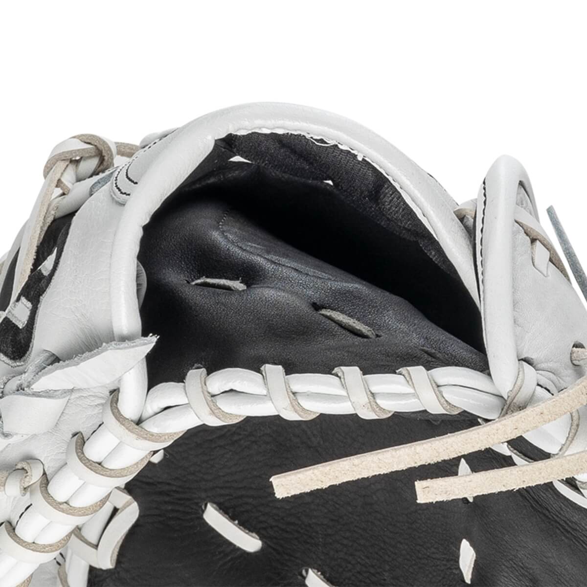 Wilson A1000 1620 12.5" Fastpitch Softball First Base Mitt: WBW101478125: Image #438805