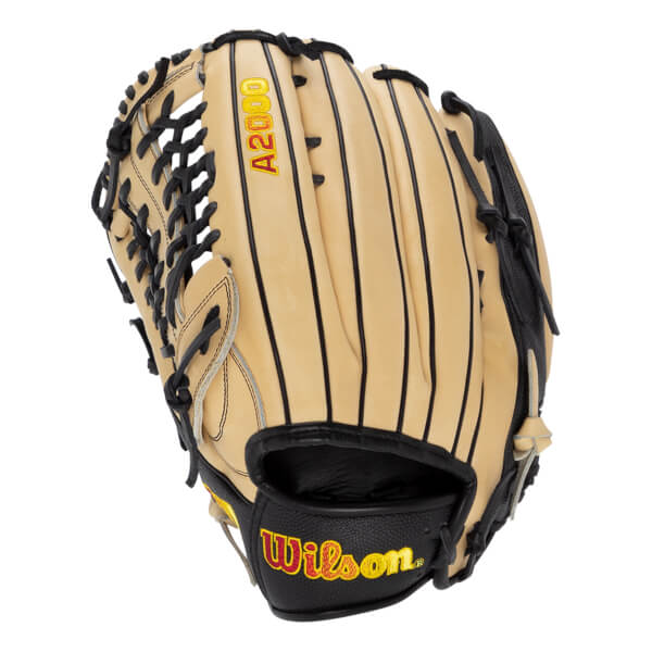 Wilson A2000 13.5" Slow Pitch Softball Glove: WBW101648135: Image #441853