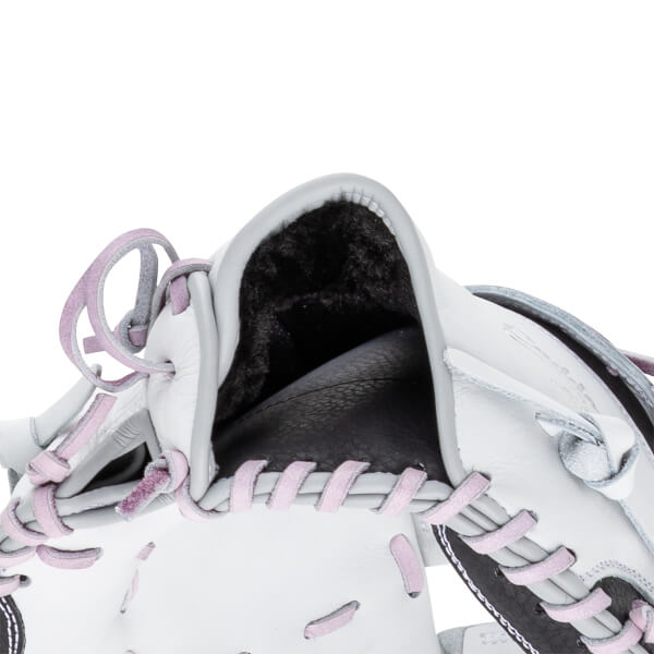 Marucci Caddo V2 33" Fastpitch Softball Catcher's Mitt: MFGCDFP33: Image #461278