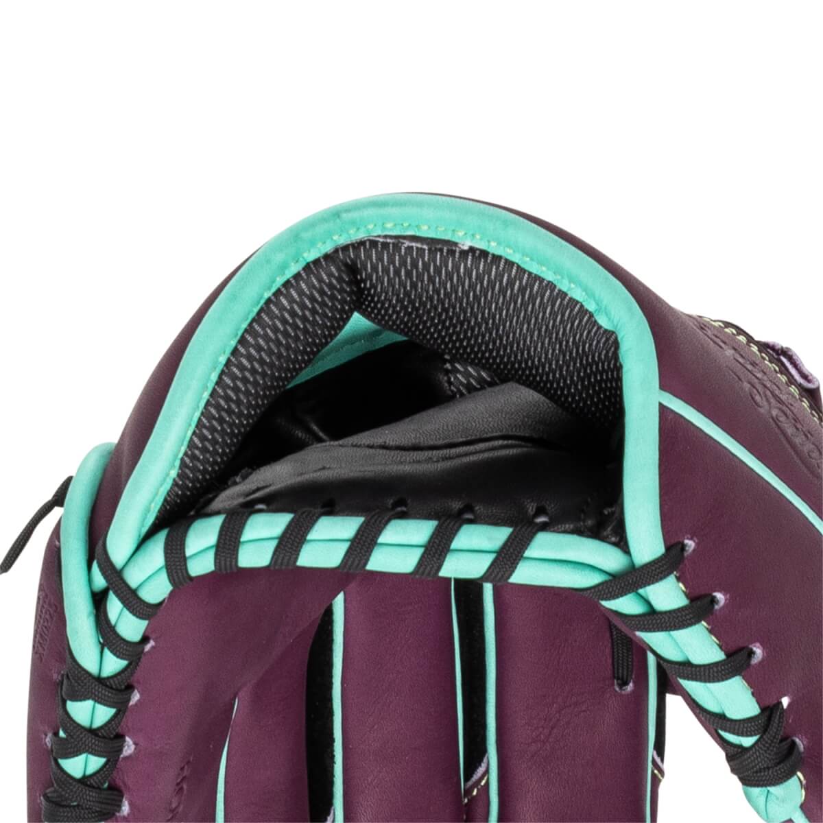 Marucci Capitol+ SE23 11.5" Baseball Glove: MFGCPPSE23: Image #461684