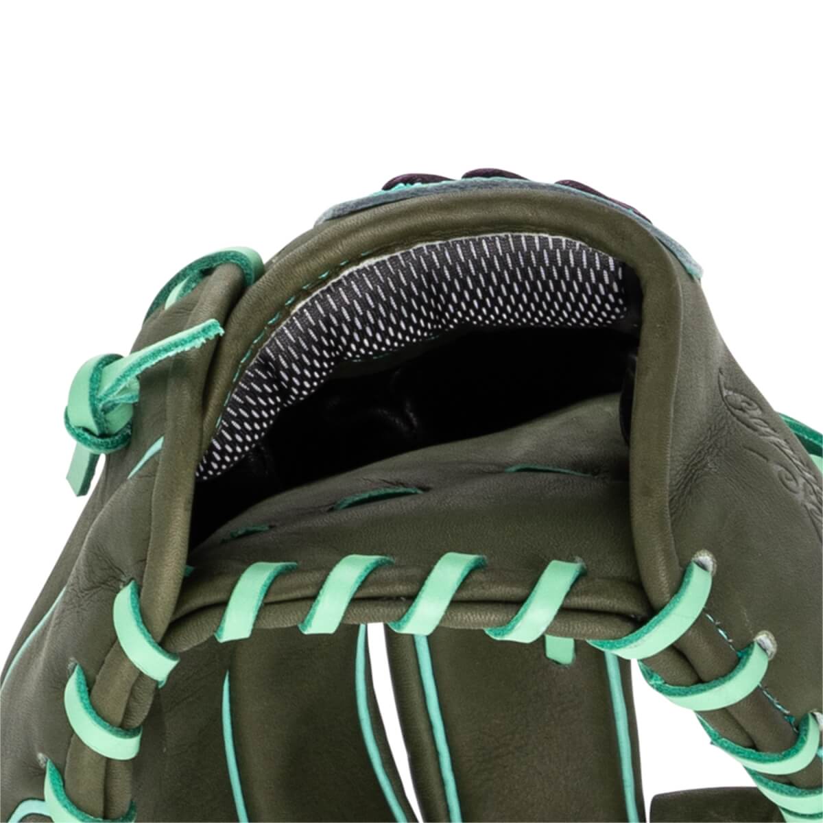 Marucci Capitol V4 11.25" Baseball Glove: MFG4CP42A2: Image #461610