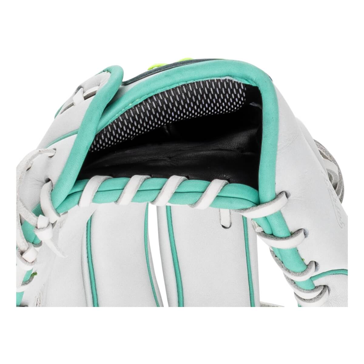 Marucci Cypress 11.75" Fastpitch Softball Glove: MFGCYFP44A2: Image #461214