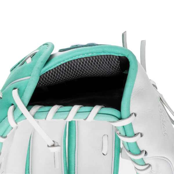 Marucci Cypress 12" Fastpitch Softball Glove: MFGCYFP45A5: Image #461354