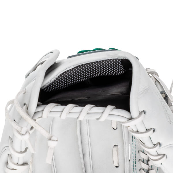 Marucci Cypress 12.25" Fastpitch Softball Glove: MFGCYFP46K5: Image #461369